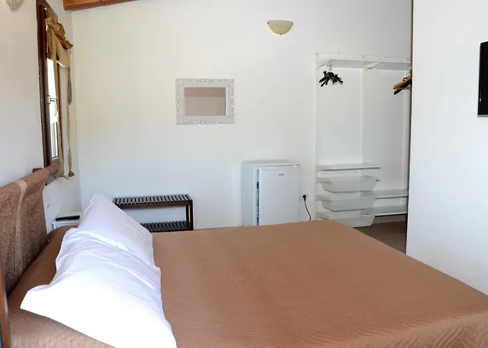 Bed & Breakfast Il Mirto Di Paola Torpe