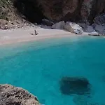 Il Mirto Di Paola 3*