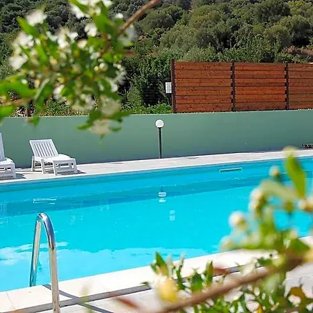 Bed & Breakfast Il Mirto Di Paola 3*