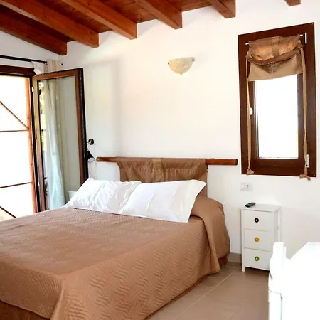 Il Mirto Di Paola 3*